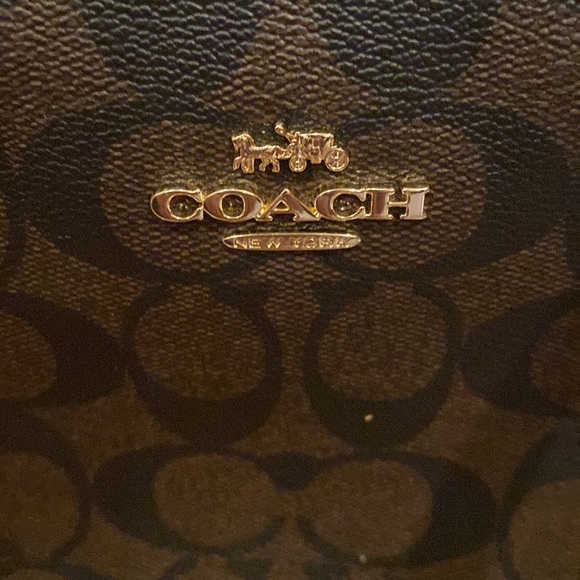 COACH Lillie Carryall In Signature Canvas - Picture 6 of 16